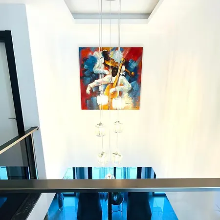 Premium Homes 펜션 디딤