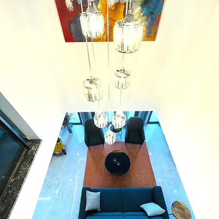 펜션 Premium Homes